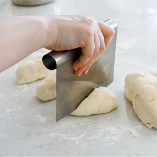کاردک استیل مدرج خامه کشی و شیرینی پزی 10 سانت