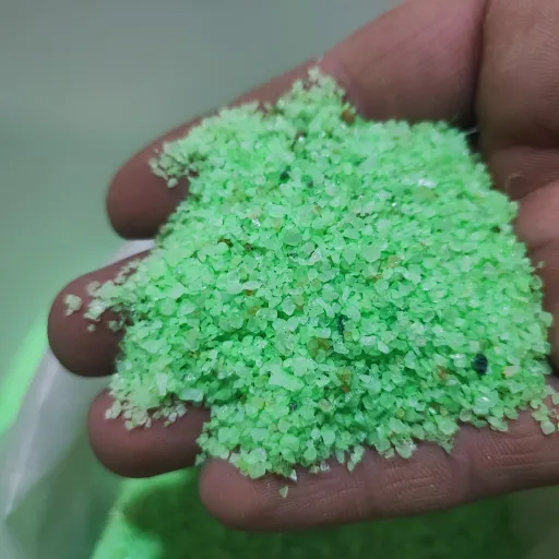شن رنگی سیلیس (سبز فسفری) بسته 500 گرمی