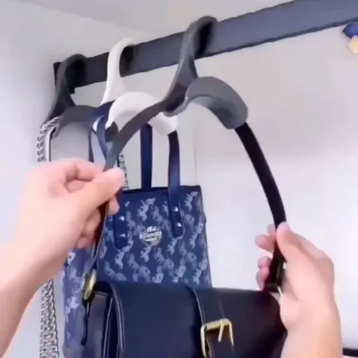 جا کیفی آویز کیف 4 عددی پلاستیکی مناسب کمد دیواری و چوب لباسی(رنگبندی در گزینه انتخاب رنگ) انتخاب رنگ مشکی