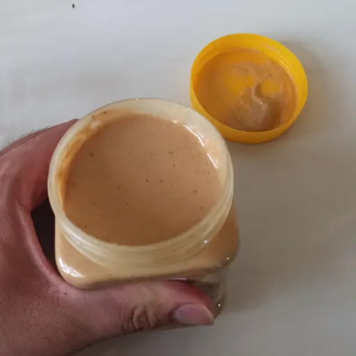 کره بادام زمینی بدون مواد افزودنی