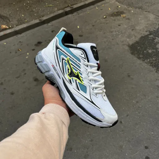کفش کتانی مردانه ورزشی مدل میزانو  mizuno FIYI V2 رنگ سفید سایز 43