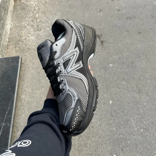 کفش کتانی مردانه نیوبالانس مدل 860 مشکی Newbalance 860 v2 کیفیت مشابه وارداتی سایز 47