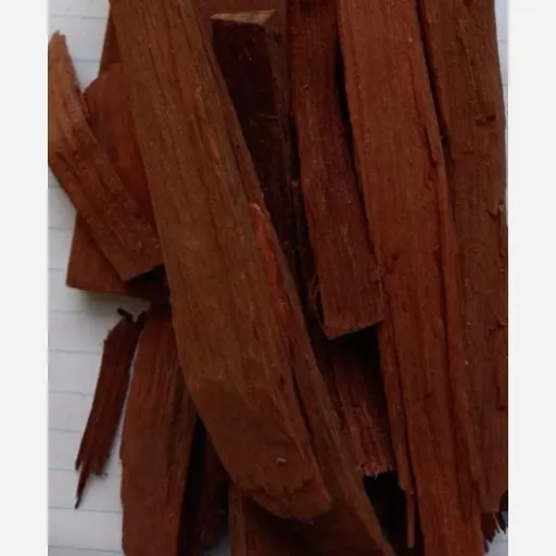 چوب صندل سرخ   یک شاخه 