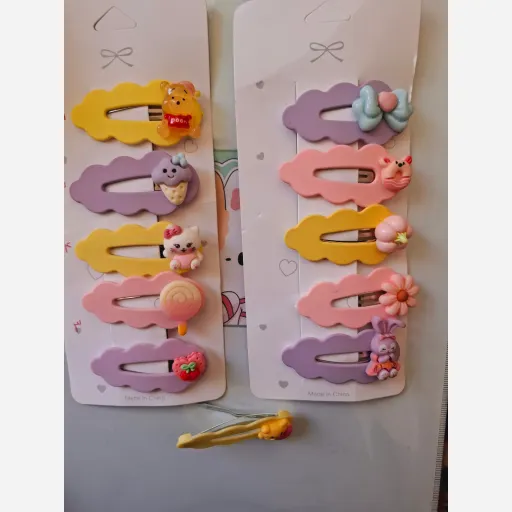 گیره مو تق تقی عروسکی پیکسل دار