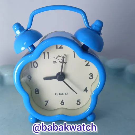 ساعت رومیزی کوچک آبی
