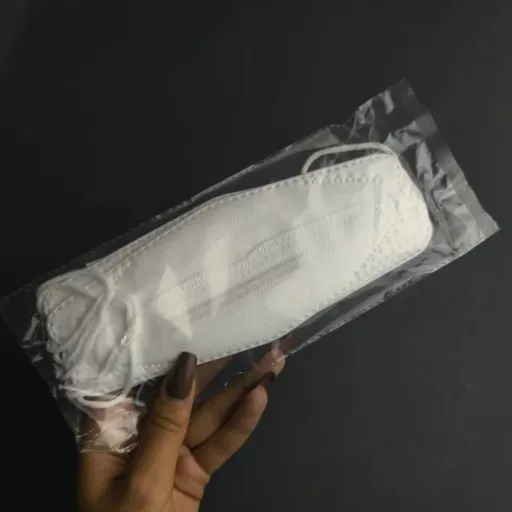 ماسک سه بعدی 5 عددی کاریار رنگ سفید