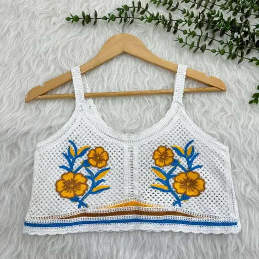 تاپ کراپ قلاب بافی زنانه فری سایز تا 42 قد 45 سانتی متر شیک چهارفصل گزینه ها کرمی