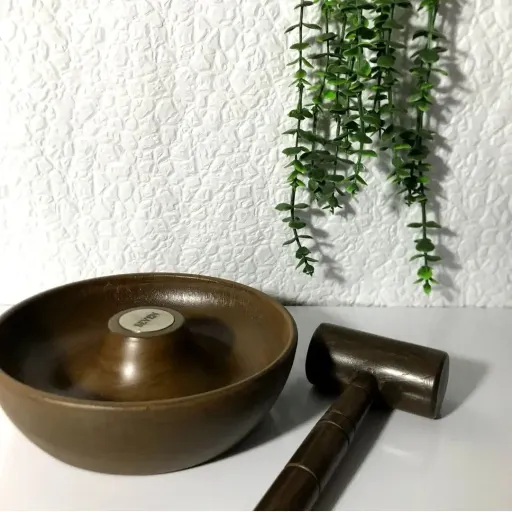 گردوشکن سون نشکن همراه چکش مخصوص طرح چوب