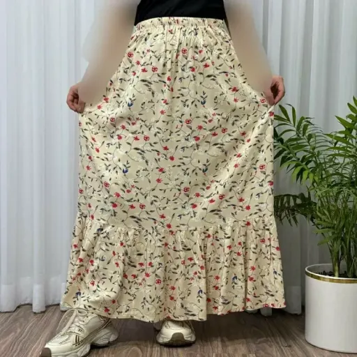 دامن زنانه بلند نخی خارجی فری سایز تا 48 آبرفت تا 5 سانت سایه نمیاندازد گزینه ها سرمه‌ای