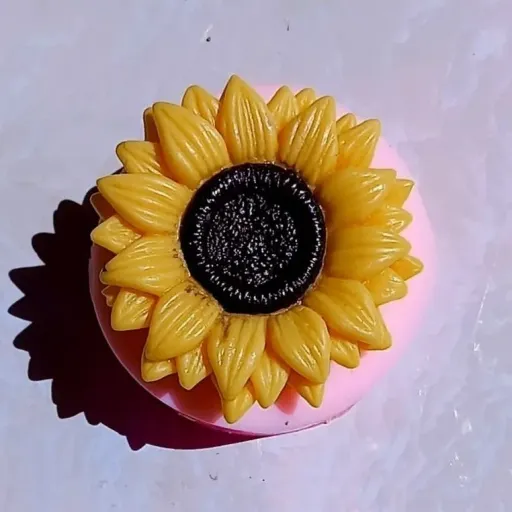 قالب سیلیکونی گل آفتاب گردان 9 سانت مناسب برای شمع و سنگ مصنوعی