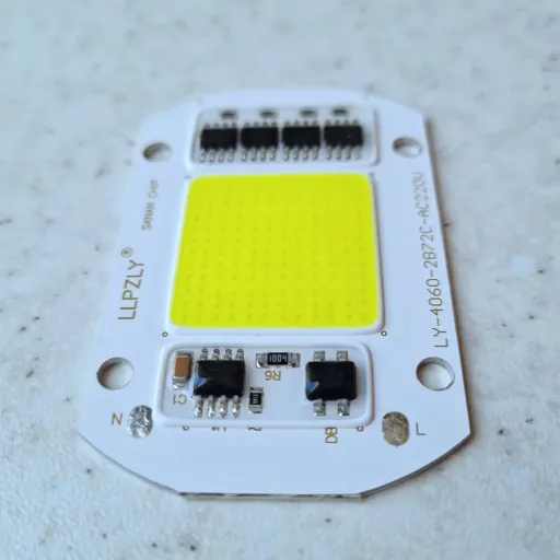 چیپ ال ای دی50 وات ماژول سی او بی پرژکتوری 220 ولت رنگ مهتابی. chip led cob 50w 220v ly چیپ پرژکتوری ال وای