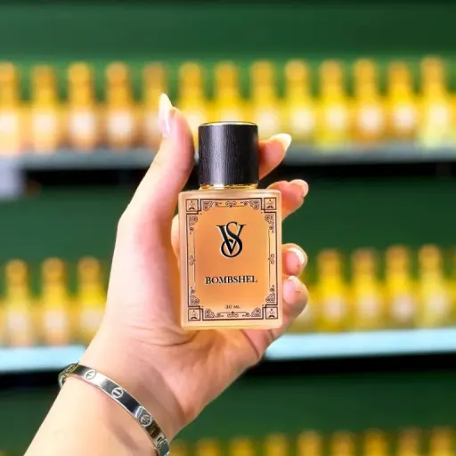 عطر 5 گرمی بمب شنل