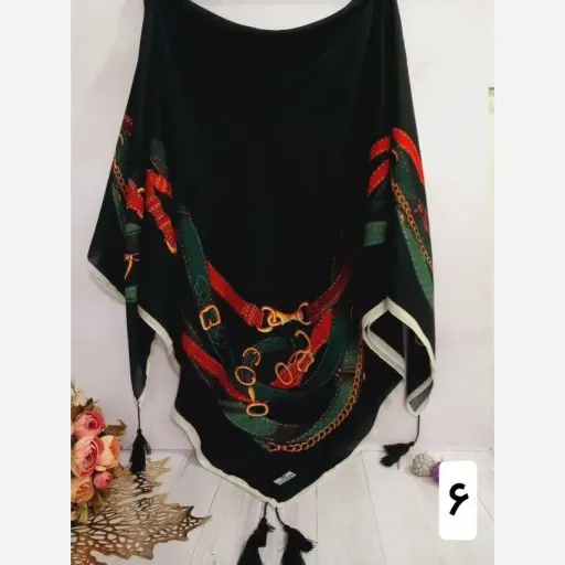 روسری نخی منگوله دار طرح دار ابعاد 140×140 ایستایی عالی