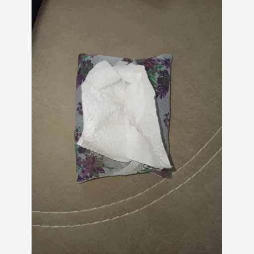 جا دستمال کاغذی پارچه ای دست دوز 