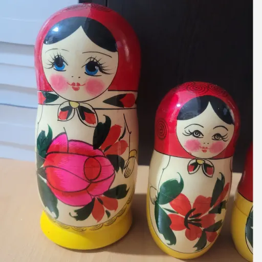 عروسک چوبی ماتریوشکا روسی طرح کلاسیک 18 سانت 5 تکه 