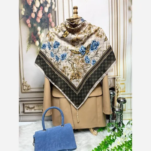 روسری نخ کاستوم گلدونه رنگ سفید