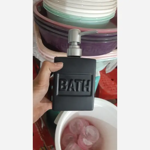 ظرف مایع 