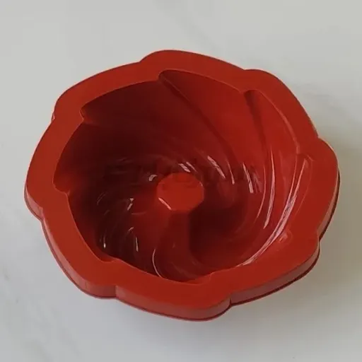 قالب سیلیکونی دسری ژله و شکلات پیچ 12 سانت