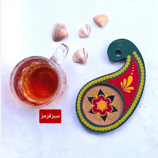 زیر لیوانی چوبی دستساز رنگبندی بنفش قرمز