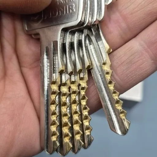 قفل کتابی M110 با 18 ساچمه