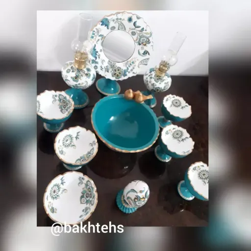 هفتسین سفالی طرح ترمه و نقطه کوبی