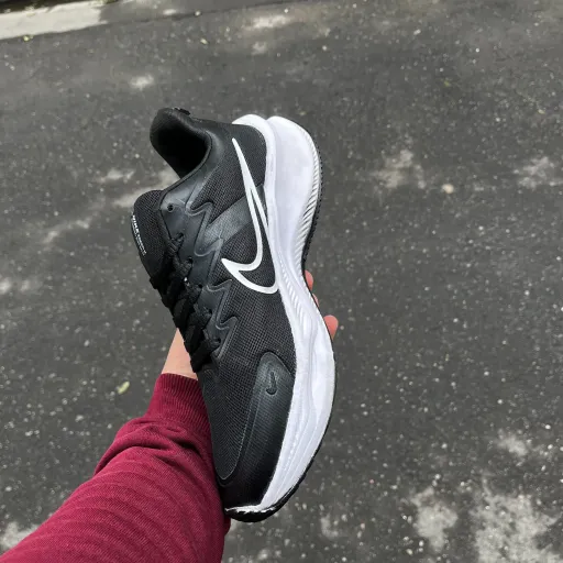 کفش کتانی اسپرت مدل نایک زوم ایکس طرح لبخند Nike zoom x سایز 42