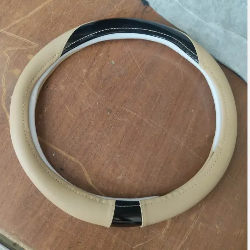 دورفرمون قالبی چرم درجه باتیکه های چرم ورنی برای انواع خودرو های ایرانی رنگبندی جور و مختلف مشکی قرمز