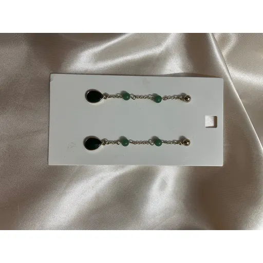 گوشواره میخی اکسسوریز مدل یشم