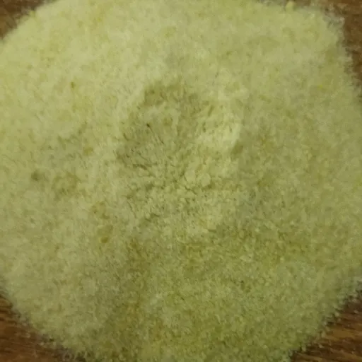 پودر ژلاتین گاوی حلال فوق العاده عالی تضمینی خصوصا در زمینه زلال سازی و تهیه دسر 50گرمی پس کرایه
