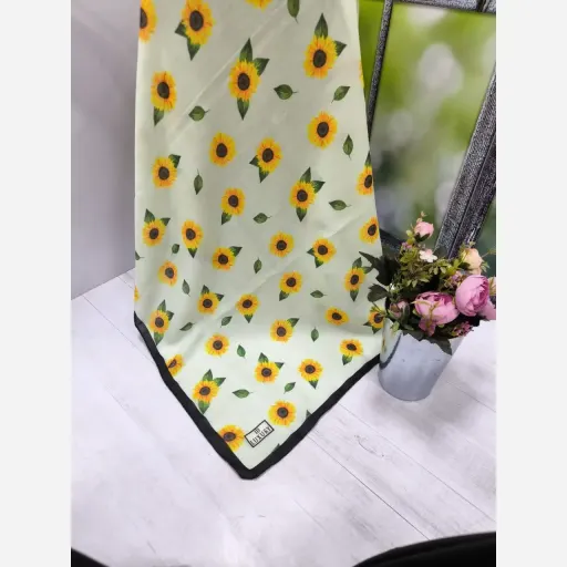 روسری مجلسی نخی قواره 110 دور دوخت، بدون لیز خوردگی و پرزدهی