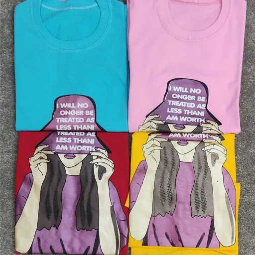 تیشرت دخترانه طرح دختر کلاه دار سایز 55تا 65 بلوز تک دخترانه 4 رنگ جنس نخی تیشرت تک دختر کلاه دار چاپ دار  رنگ و سایز صورتی سایز 60