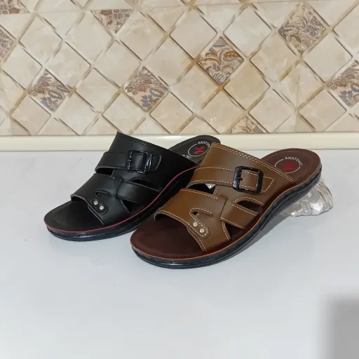 صندل مردانه طبی چرم صنعتی اعلا مدل پارسا باارسال رایگان سایز و رنگ عسلی 45