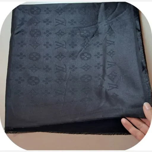 روسری ژاکارد مشکی قواره 135 کد R01