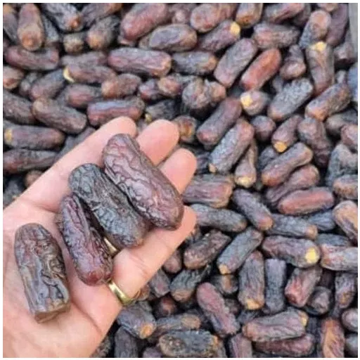 خرما پیارم لوکس 500 گرمی 