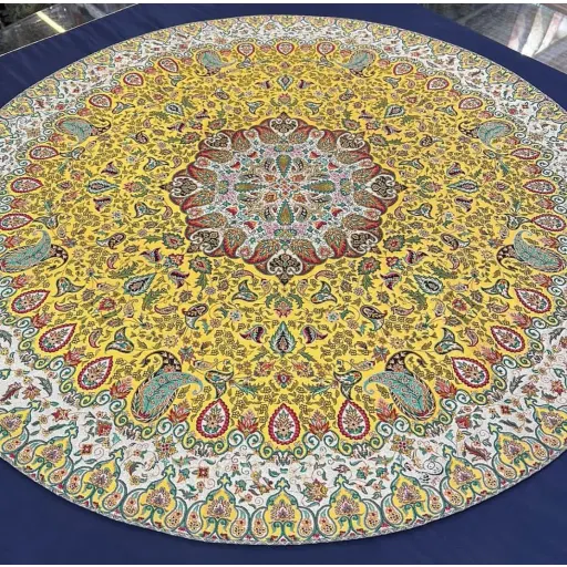 رومیزی گرد طرح پردیس