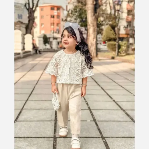 کت و شلوار دخترانه طرح گیپور جنس صوفیا نخ مناسب 1 تا 9 سال گزینه ها ۸