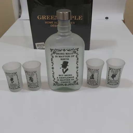 شات مات وبطری کوچک 4عدد طرح آدمک(شات قهوه)45سی سی