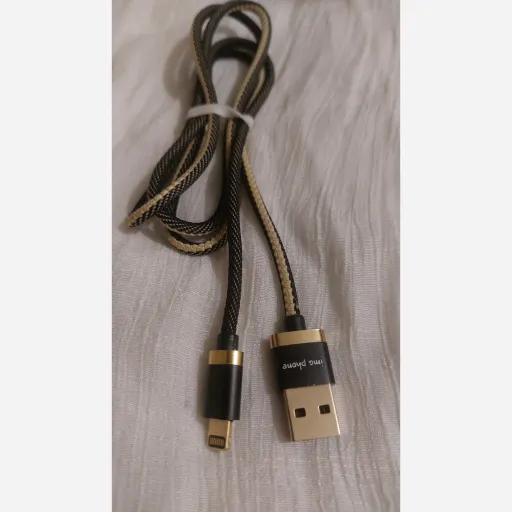 کابل شارژ آیفون ارسال سریع