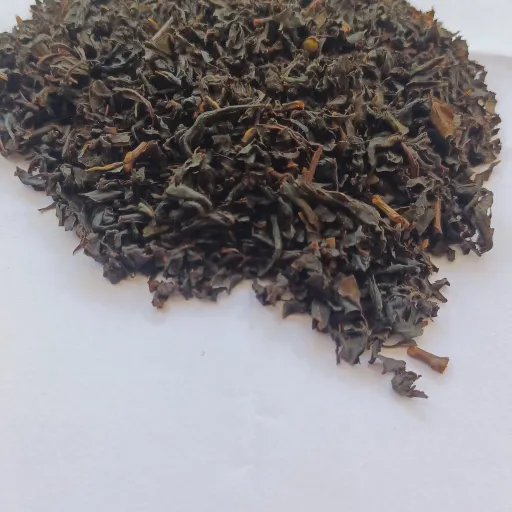 چای لاهیجان سیاه شکسته محصول 1404عطری وخوش طعم 
