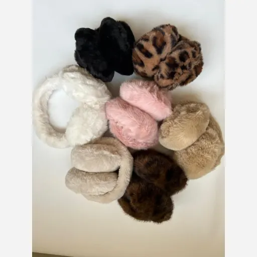 گوشبند تاشو تدی رنگ کرم