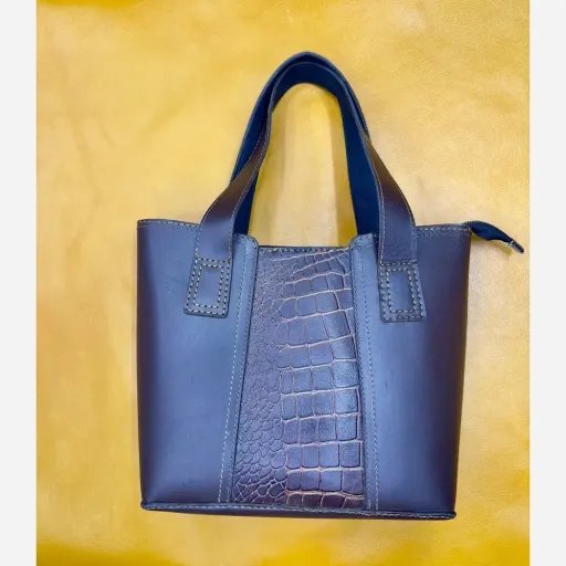 کیف دستی تمام چرم گاوی K48 رنگ بندی ارسال رایگان گزینه ها مشکی
