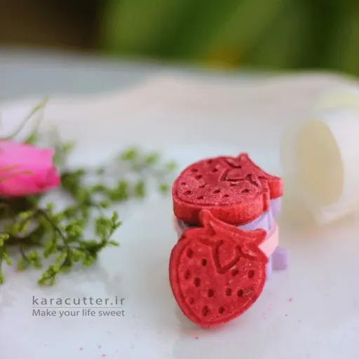 کاتر فشاری قند توت فرنگی کد 46