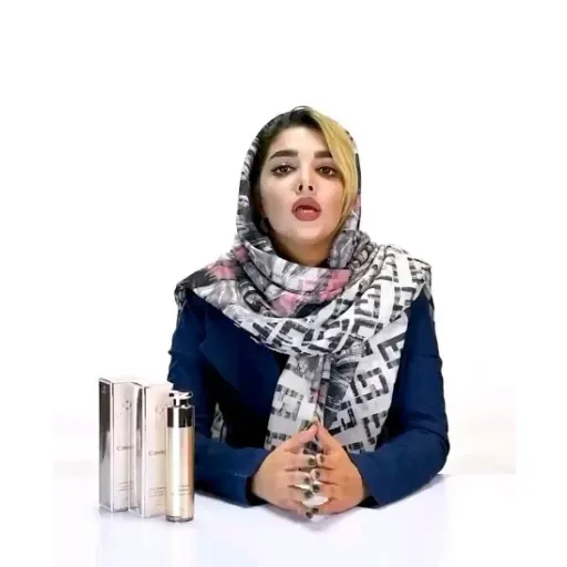 کرم کنترل کننده جوش و کاهش دهنده لک های پوستی