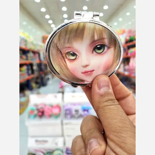 آینه جیبی  تاشو مدل چشمکی متحرک