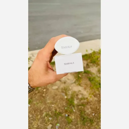 مرطوب کننده سبک و آبرسان سیمپل Simple Hydrating Light Moisturiser  