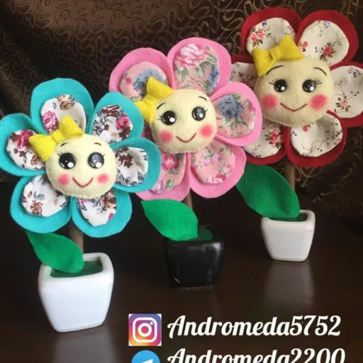 گلدان نمدی در سه سایز متفاوت
