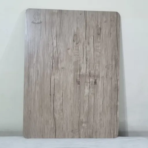 زیر دستی طراحی(تخته شاسی) ام دی اف 3 میل 50 در 70  برند لئوناردو رنگ طرح چوب رگه قهوه ای تیره