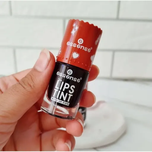 تینت لب اسنس اصل وارداتی Essence مدل The LIPS TINT Water Lip Stain  