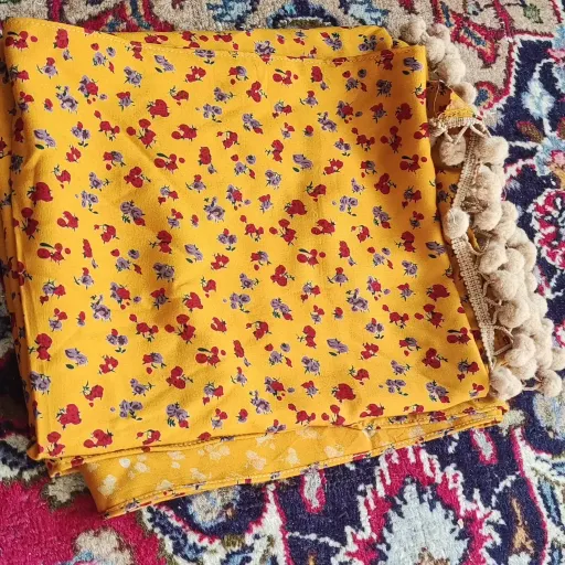 شال نخی گلدار آلمان اصل زرد نارنجی قواره متوسط