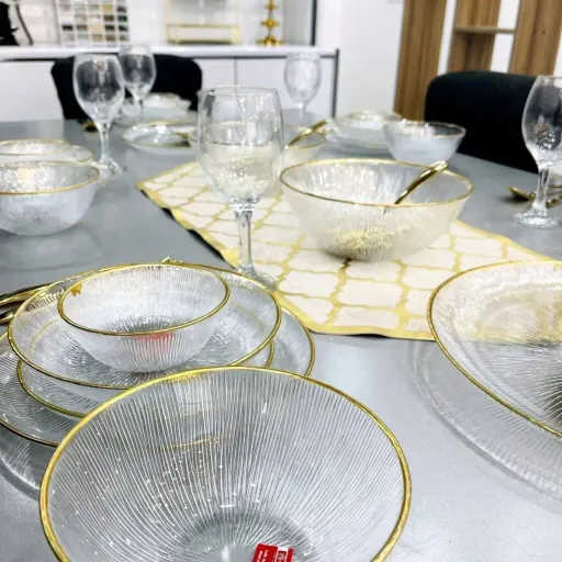 سرویس غذاخوری و پذیرایی سولو لب طلا 120 پارچه 18 نفره
